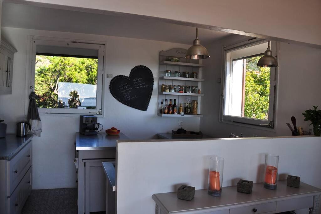 Villa Abeille : Douces Vacances D'Ete Avec Vue Mer Cavalaire-sur-Mer Exterior foto